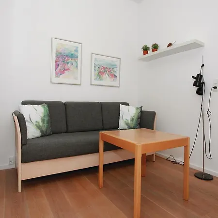 Three-bedroom Holiday In Nykobing Sj
