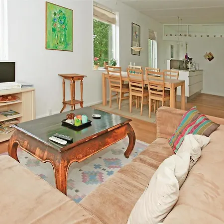 Three-bedroom Holiday In Nykobing Sj Nyaraló Højby