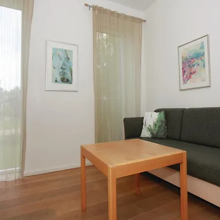 Three-bedroom Holiday In Nykobing Sj